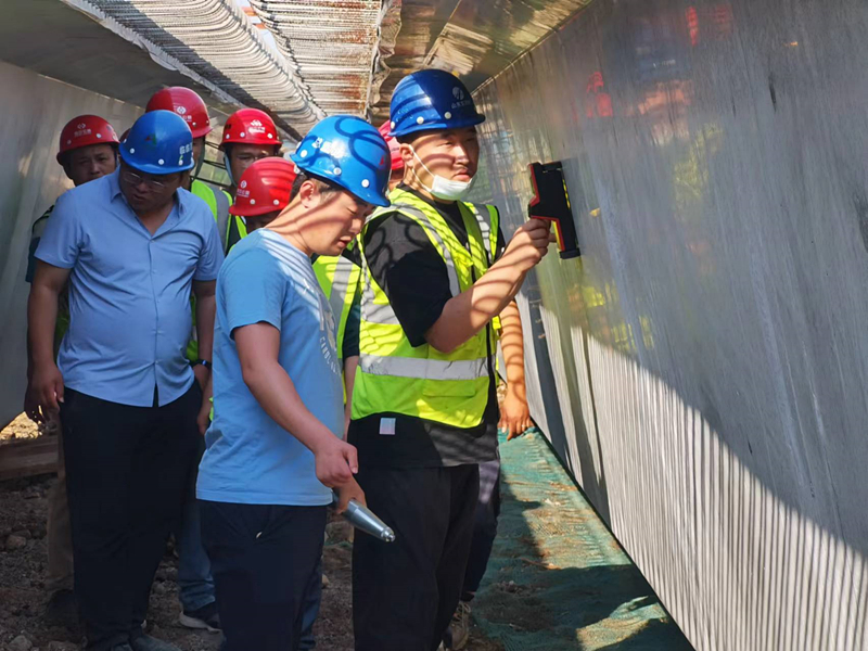 西里綜合場(chǎng)站箱梁梁板檢測(cè)_副本