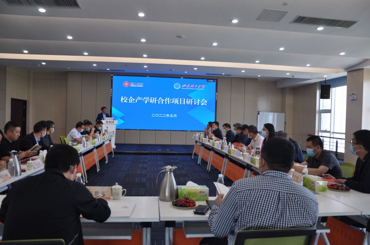 1-220505105TB00 1-220505105TB00