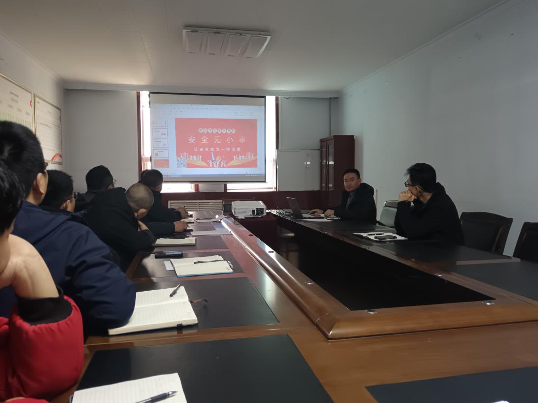 “兵馬未動(dòng)、安全先行”——路源公司組織2024年度開(kāi)工第一課安全教育培訓(xùn)