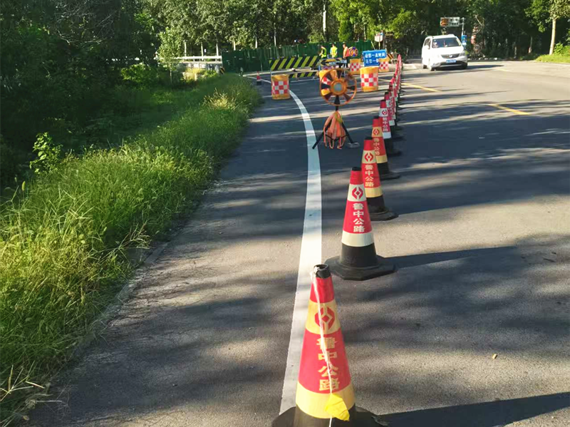  S232張魯線博山區(qū)王家莊至沂源線草埠段修復(fù)養(yǎng)護工程沂源縣蘆董路口至博山瓦泉段全封閉罩面施工