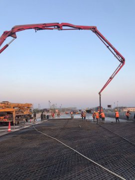 G2齊心協(xié)力共奮進，大干搶工正當時