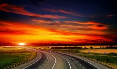 工作著，快樂(lè)著