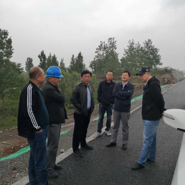 齊魯建設(shè)管理分公司副總經(jīng)理到青蘭項目部調(diào)研