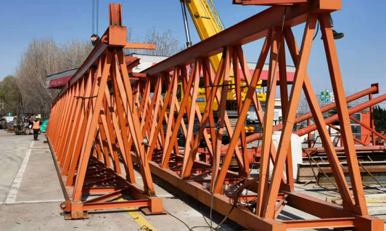 文昌湖梁場挑燈夜戰(zhàn)搶進度 加班加點趕工期